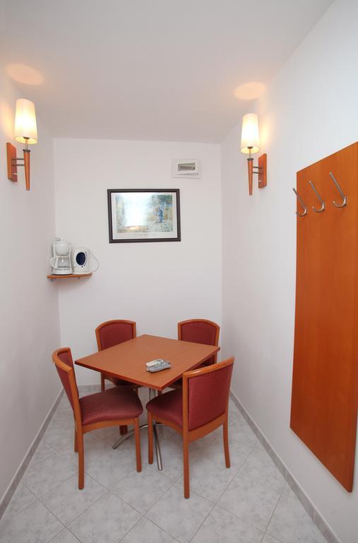 Apartments Mjm トロギール 部屋 写真
